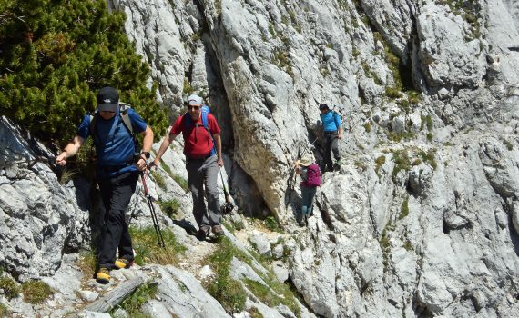 Spust prema Srenjskom prevalu